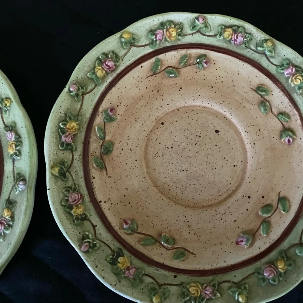 2 Vintage Bonnie Griffin Rosa Bella Floral Green Tan Tea Plates Cottagecore 6”
